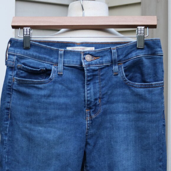 Levi's 710 Super Skinny Distressed Holes Frayed Stretch Cotton Jeans Sz 28 - Picture 2 of 10